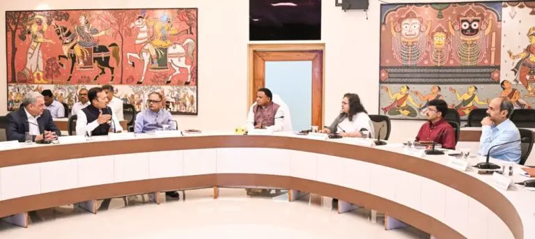 Odisha CM Majhi Urges Mine Lessees to Ramp Up Iron Ore Production For State’s Industrial Growth