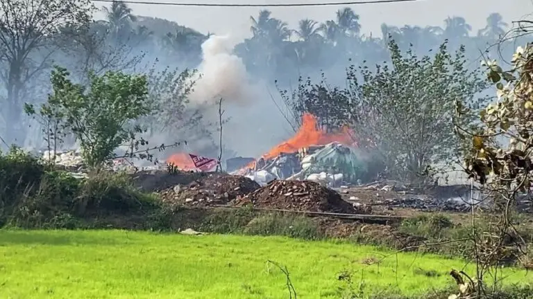 Thrissur fireworks unit blaze