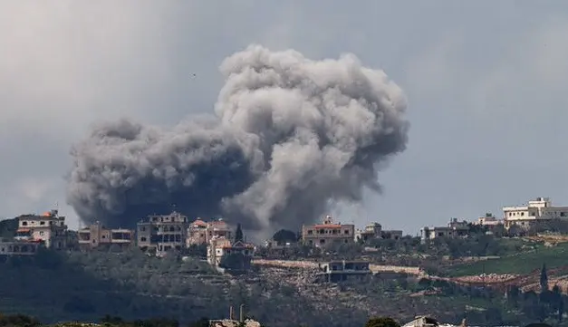 Trump Hails ‘Breathing Room’ In Long-Awaited Israel-Lebanon Meet