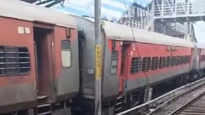 Fire Breaks Out In Charminar Express Coach Near Telangana Station, No Casualties Reported