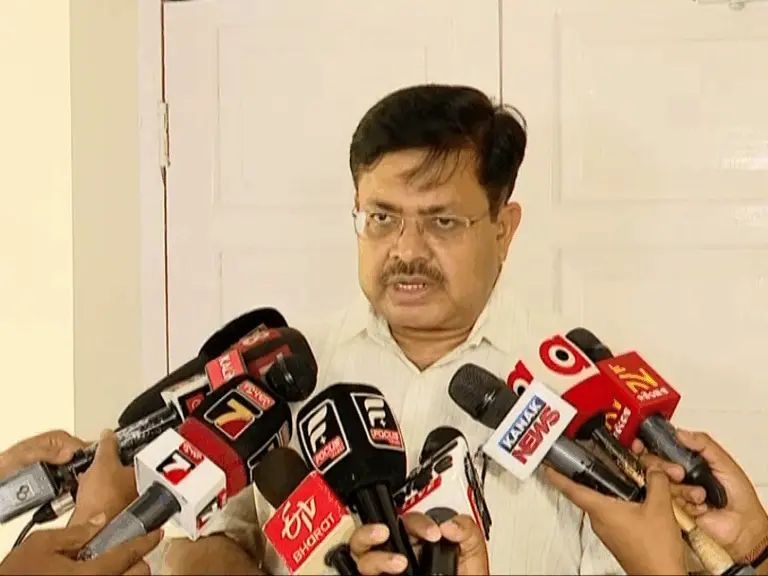 Plans Afoot For 4 New Routes For Bhubaneswar-Cuttack, Says Min As Odisha Cabinet Approves Rs 159 Cr Bridge Over Kathajodi