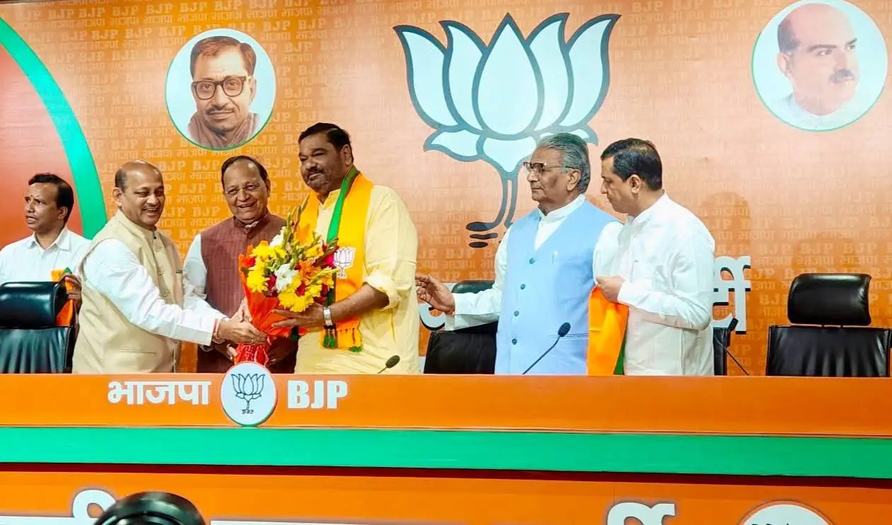 Odisha: Debashish Samantaray Joins BJP Day After Quitting BJD, Hails PM  Modi's Vision | OdishaBytes