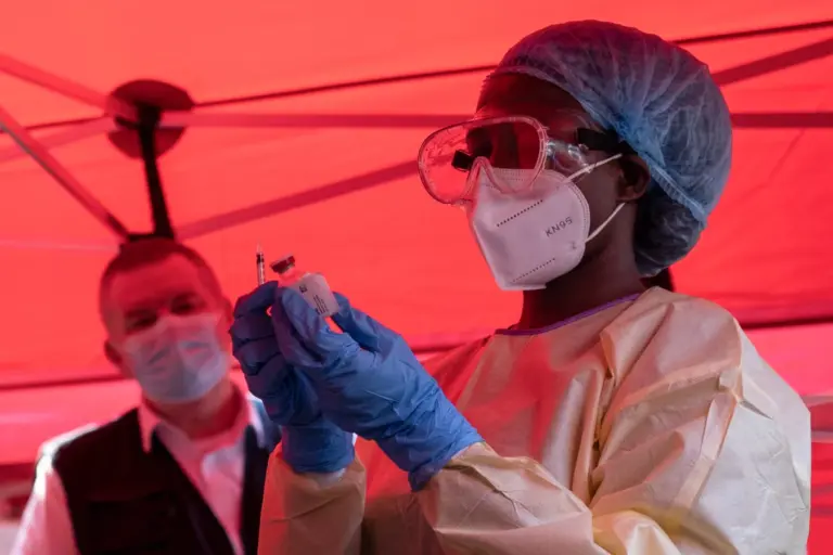 Serum in race for Ebola vaccine