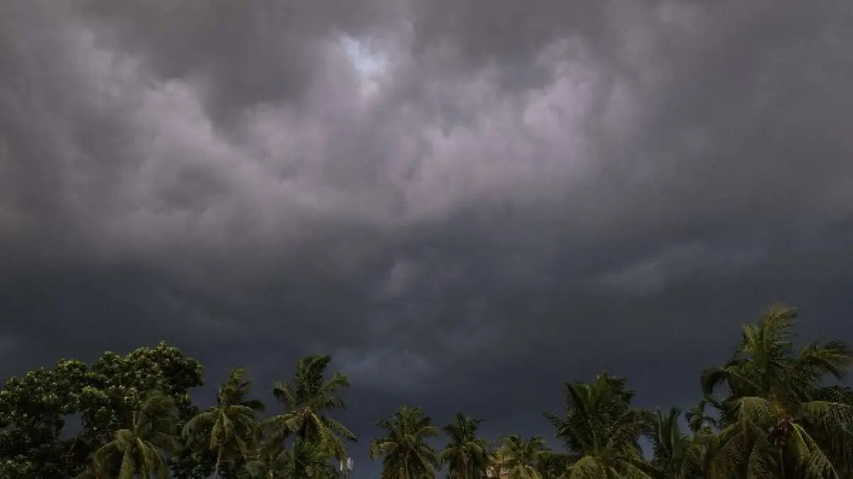 Heatwave Subsides In Odisha As Intense Thunderstorms Bring Heavy Rain; Further Dip In Temp Likely