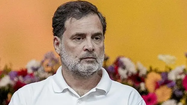 ‘Chor Bazaar’ Jibe: Rahul Targets Bengal’s Appointment Of Former EC Hands Agarwal, Gupta