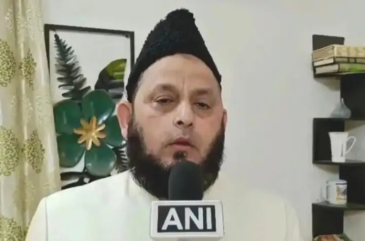 Don’t Sacrifice Cows, Maintain Public Order: Islamic Centre Of India