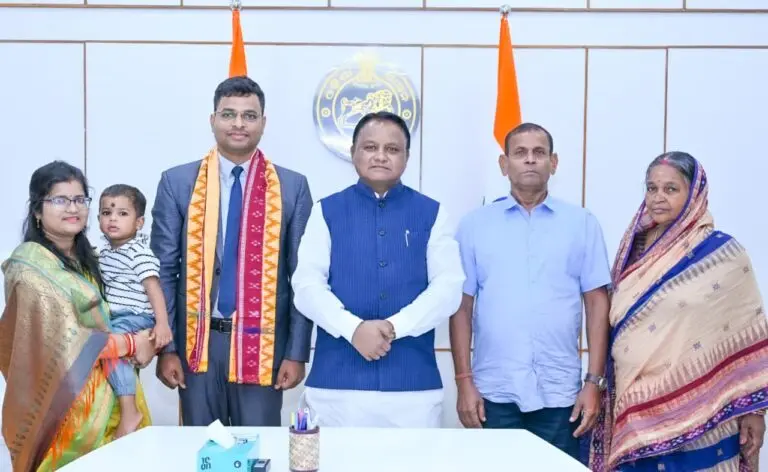 Odisha CM Majhi Felicitates OCS 2024 Topper Bubun Sahoo; Check Other Success Stories