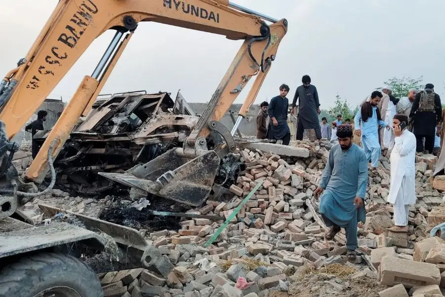 Pakistan car bombing