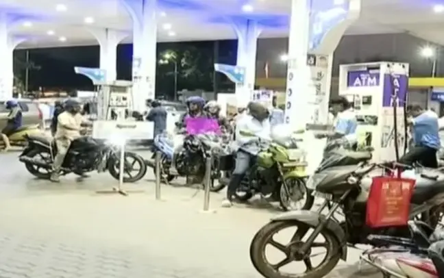 Fuel Prices Hiked 3rd Time, Petrol Breaches Rs 106/Litre Mark In Bhubaneswar