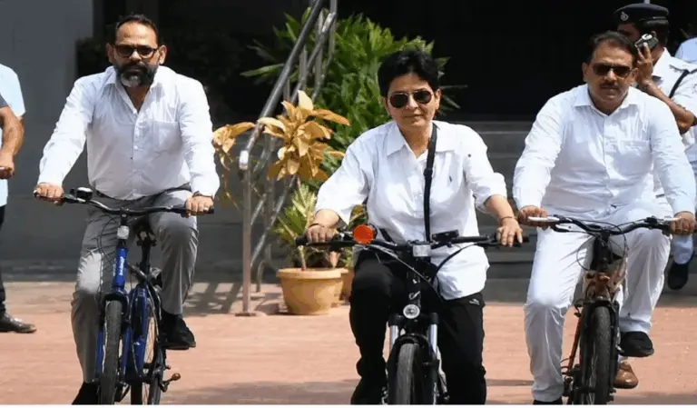 3 Judges Ride Cycles To Orissa High Court Amid Call For Fuel Conservation