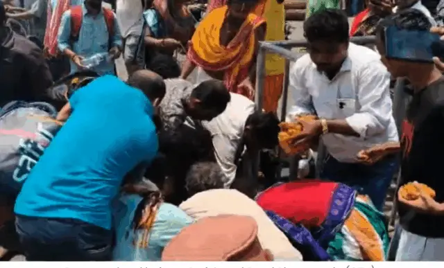 Devotees Loot Khaja On Puri Grand Road As Police Detain Vendor Over Illegal Roadside Business