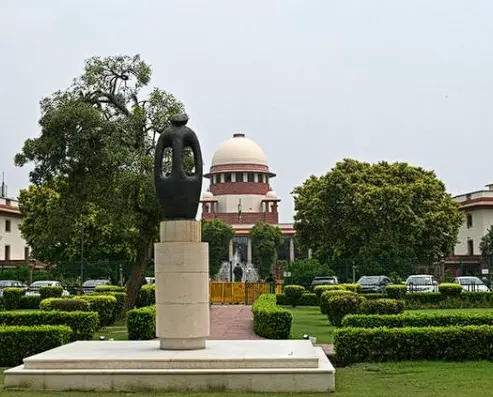 SC Hearing: Centre Agrees to Return Deportees From Bangladesh, Verify Citizenship Claims