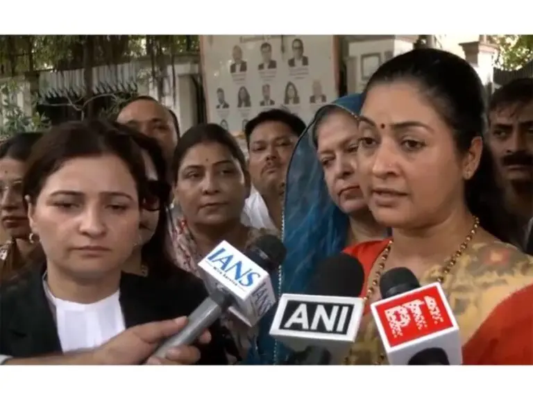 Alka Lamba released on good conduct condition