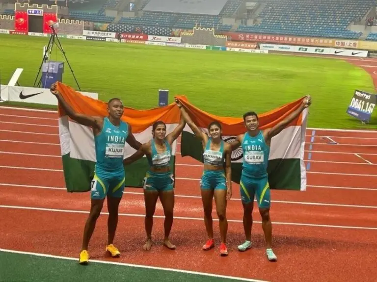 Animesh Kujur sraes in 4x100 mixed relay win