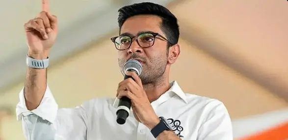 HC Grants Abhishek Banerjee Temporary Shield In Signature Forgery Probe; Must Appear At CID Office Today Kolkata: TMC National General Secretary Abhishek Banerjee has obtained temporary relief in a case involving