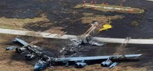Eight Killed As B-52 Bomber Crashes At Edwards Air Force Base In California