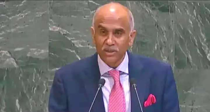 India Hauls Up Pakistan Again For Bringing Up Kashmir In UNGA
