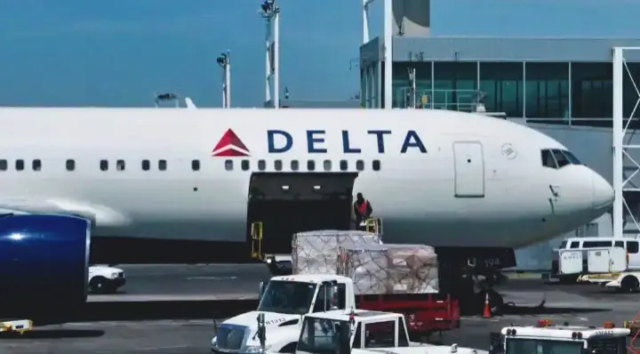 “Near Miss” At Boston’s Logan Airport; Flights Come 90 Metres Of Each Other