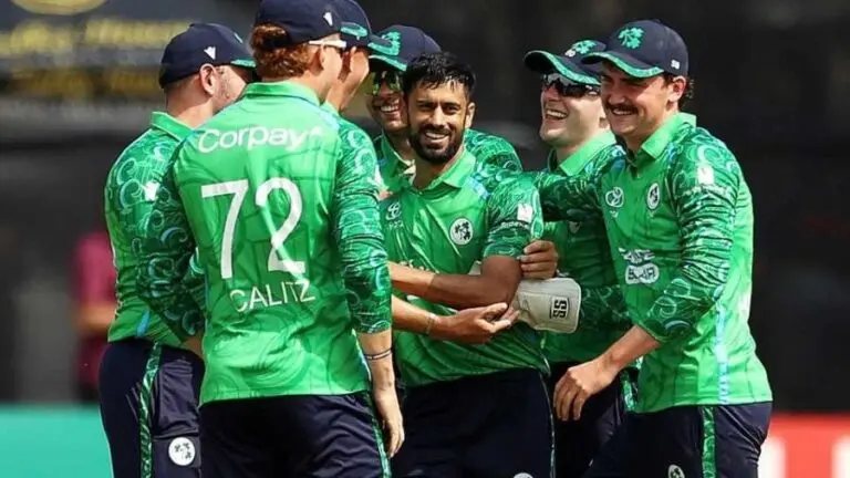 Ireland stun India 2-0