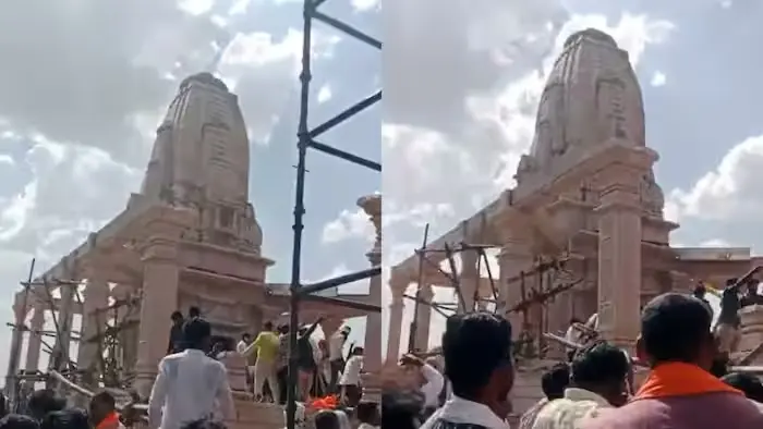 Part of temple roof collapses in Parbhani