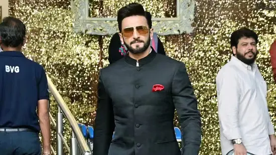 FWICE Withdraws Non-Cooperation Directive Against Ranveer Singh After Legal Notice