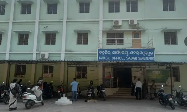 Odisha ARI Suspended For Seeking Bribe To Issue Caste Certificates To Students