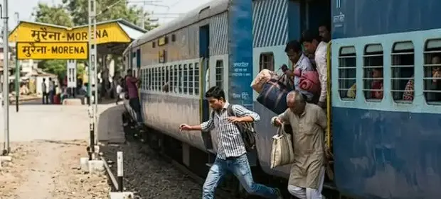 Four Jump Off Train After Fire Rumour, Crushed To Death By Another In MP’s Morena