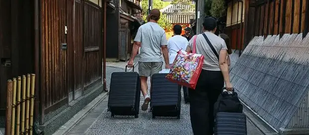 India Revises Visa Rules, Advances Registration Deadline For Foreign Visitors