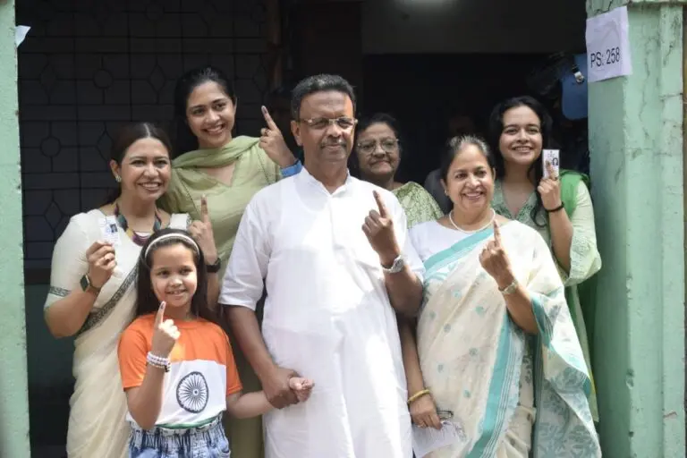 Firhad Hakim Resigns As Kolkata Mayor Amid Turmoil In TMC