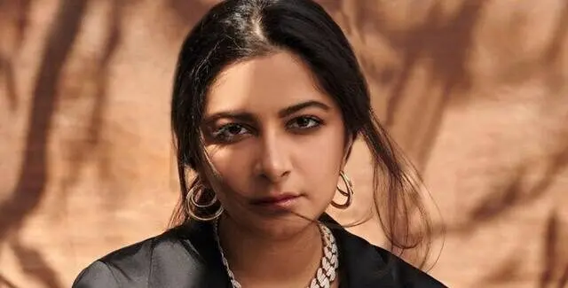 Anil Kapoor’s Daughter Rhea Kapoor Robbed Of Earrings Worth Rs 1.35 Crore, Mumbai Police Launch Probe
