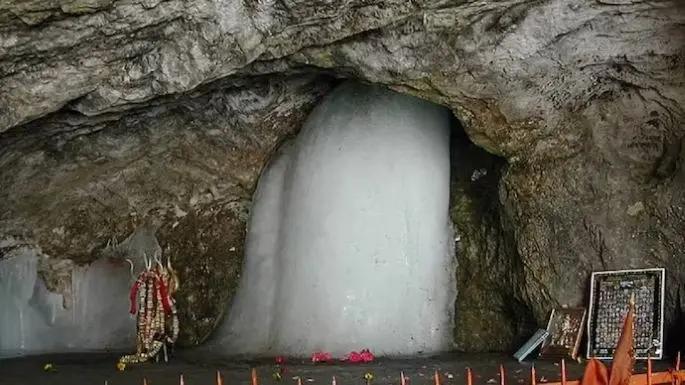 Amarnath ice shivling