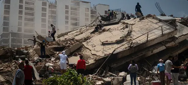 Quake Aftermath: Locals Lead Search Efforts As Venezuela Struggles To Mobilise Heavy Equipment