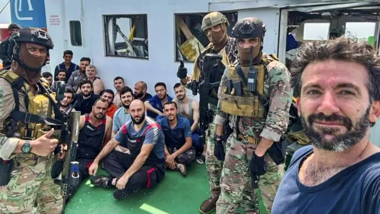 Indian Navy Thwarts Piracy Attempt In Gulf Of Aden; IMO Seeks Release Of Three Other Vessels With Five Indians On Board