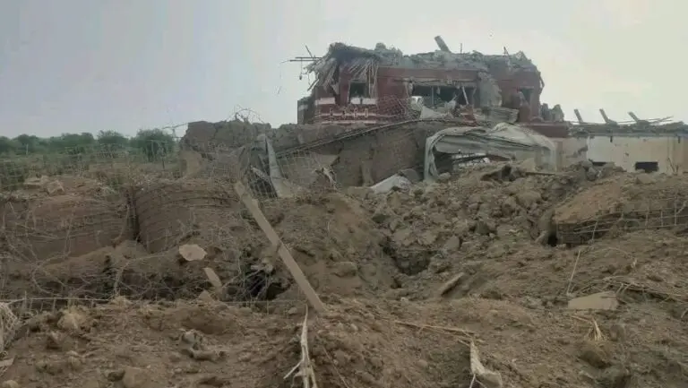 Pakistan suicide bombing