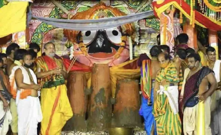 Quenching Divine Thirst: The Sacred Tradition & Significance Of Puri’s Adhara Pana
