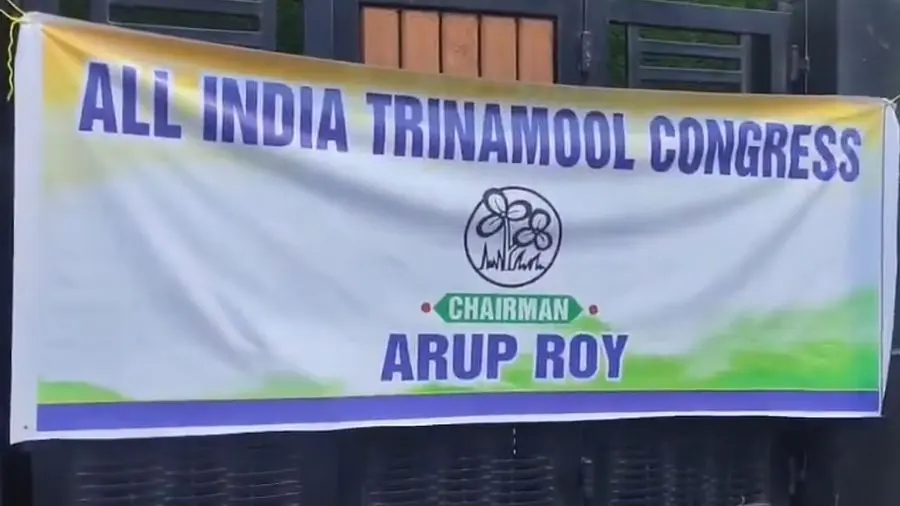 Rebel Trinamool takes over party office