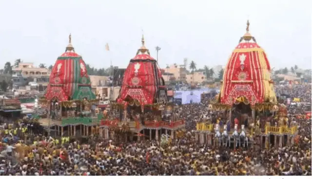 Puri Rath Yatra: Three Chariots Reach Gundicha Temple, Adapa Bije Ritual Tomorrow