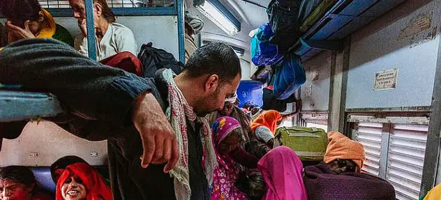 Calcutta HC Faults TTEs For Selling Berths ‘Like Vegetables’, Asks Railways To Impose Maximum Penalties