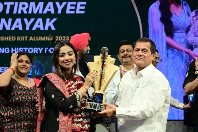 Odisha’s Idol Comes Home: Grand KIIT Welcome & Rs 5 Lakh Cash Award For Jyotirmayee Nayak