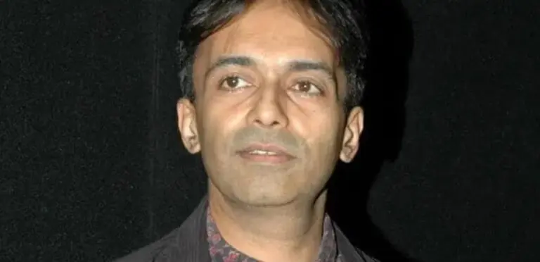 Dev Anand’s Son Suneil Anand Passes Away At 70; Family Requests Privacy