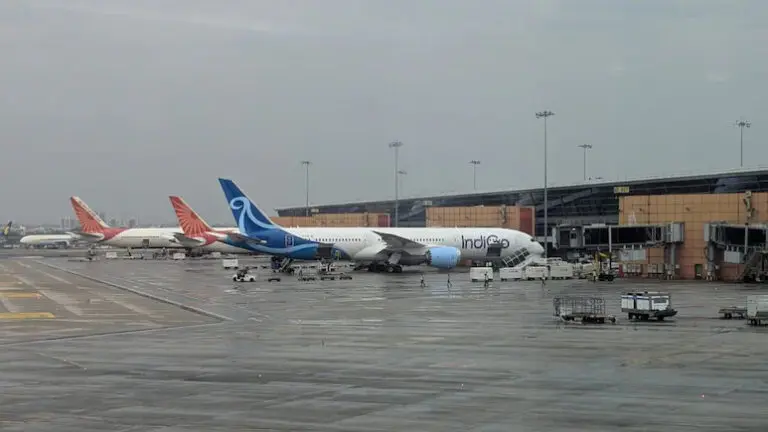 Heavy rains affect Delhi air operations