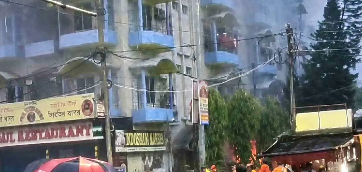 Seven Killed, Several Injured In Hotel Fire At Tarapith In West Bengal