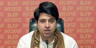 Middle Class Being Looted; Poonawalla’s Big Statement Before Resignation