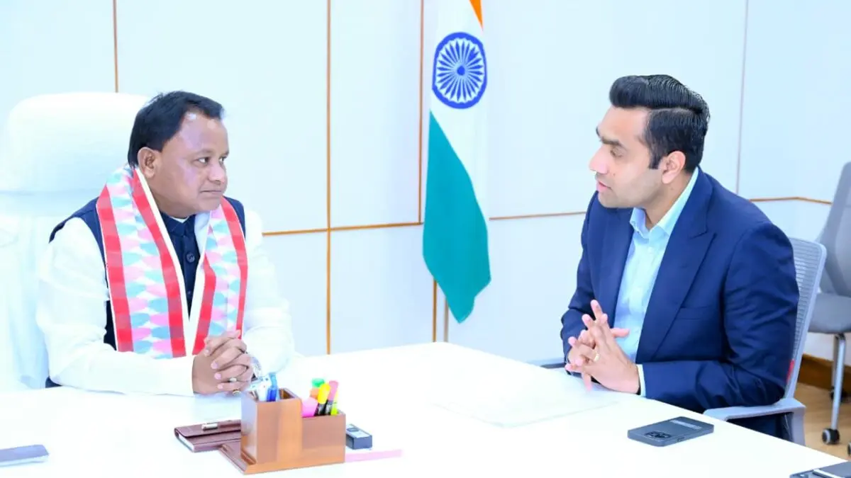 Karan Adani Meets CM Majhi, Discusses Steps To Expedite Upcoming Projects In Odisha