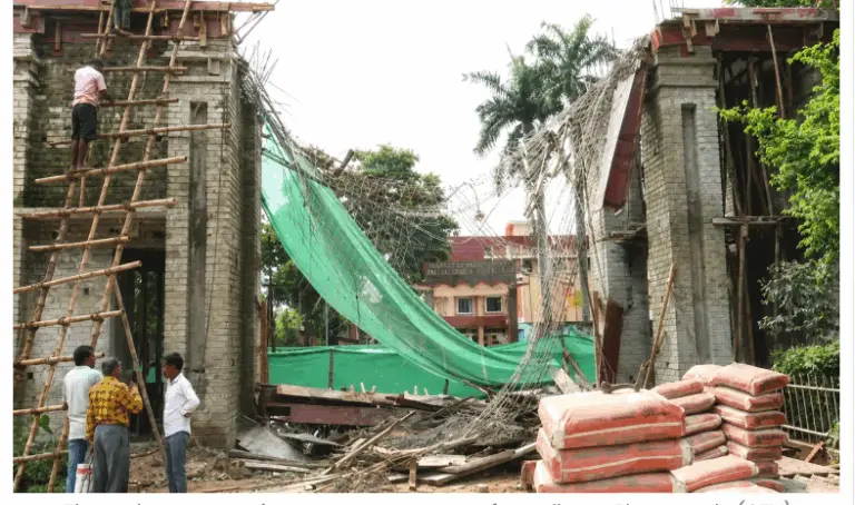 3 Workers Injured As Bhubaneswar OUAT Gate Roof Collapses During Construction