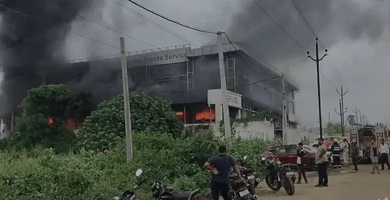 Major Fire Breaks Out At Car Service Centre In Berhampur, Several Vehicles Gutted