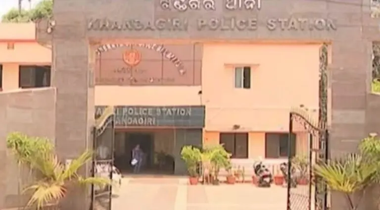 Wife Dies After Couple Consumes Poison In Bhubaneswar