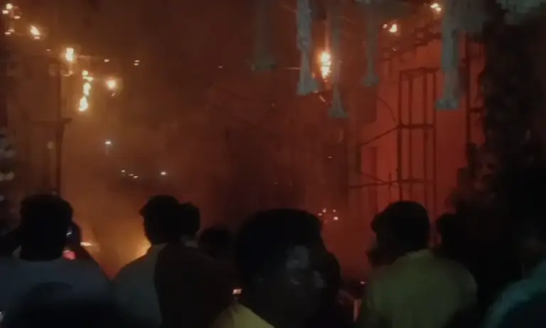 Ganesh puja pandal gutted in fire