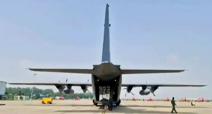 India Sends Another Consignment Of Relief Material To Nepal; Toll Stands At 1,410