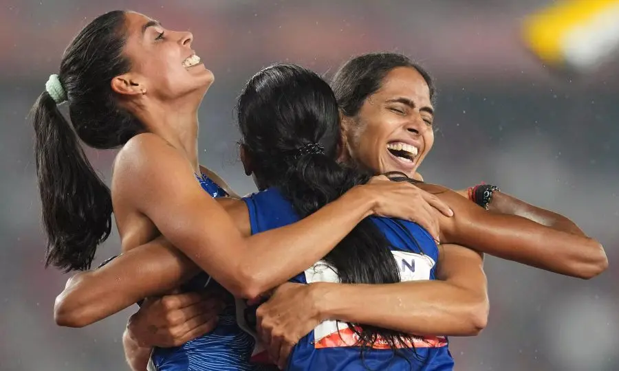 India 4x400 relay gold